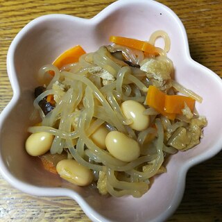 糸こんにゃく、大豆、椎茸、揚げの煮物